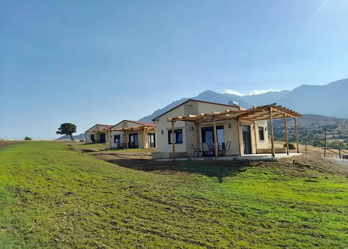 Pezoulia Cottages