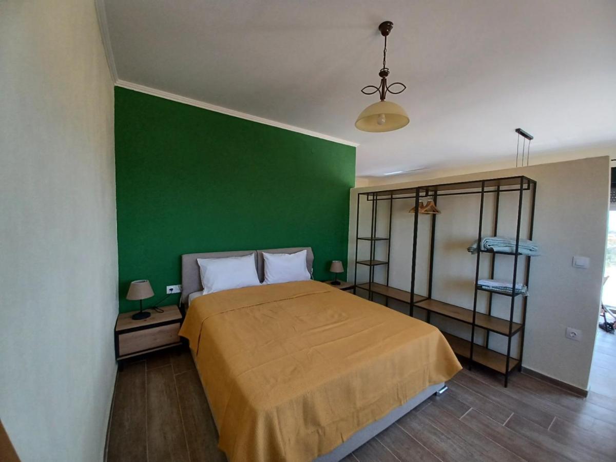 Pezoulia Holiday home